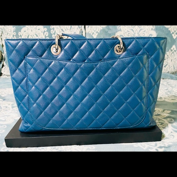 🌈Chanel XL GST Blue W/ Silver how’s work💎 - Picture 6 of 16